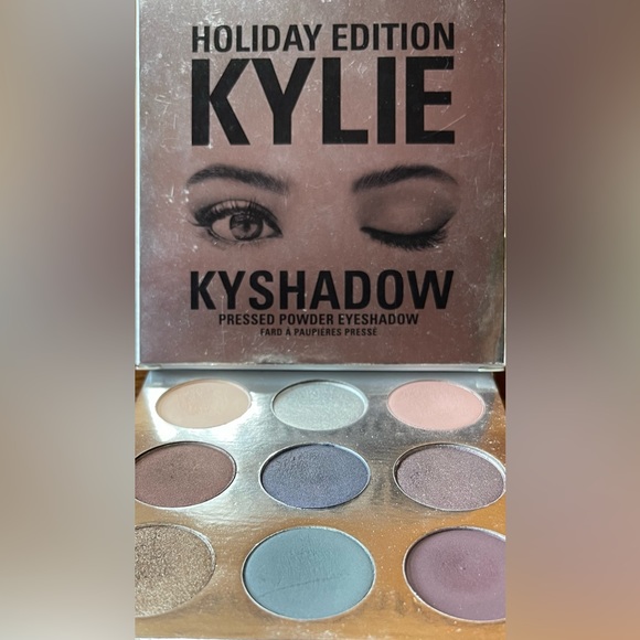 Kylie Holiday Edition KYShadow Pressed Powder Eyeshadow - Picture 2 of 3